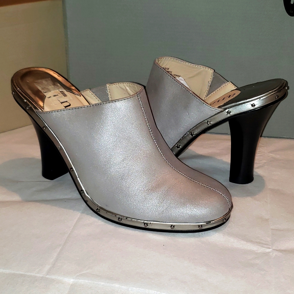 a.n.a Leather Mule Clog Heeled Platform Stud Slide Satin Metallic Women's Sz 9.5 - Picture 3 of 14